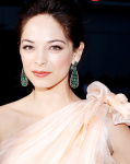 Kristin Kreuk | 39th Annual People’s Choice Awards  AbifIPbQ