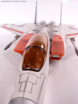 [Masterpiece Hasbro] MASTERPIECE STARSCREAM - Sortie 2007 AbipIKc6