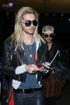 25.04'13 - Bill e Tom no aeroporto LAX, Los Angeles Abjinm6c