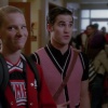[Glee] Saison 4 - Episode 15 - Girls (and Boys) on Film Ablzjrm8