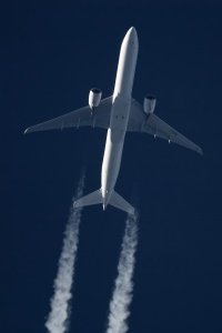 Poland - contrails - Pagina 4 AccsSyUv