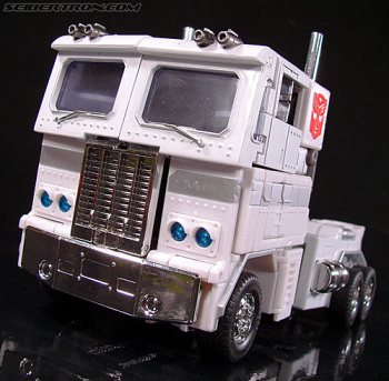 [Masterpiece Takara Tomy] MP-2 ULTRA MAGNUS - Sortie 2004 AcdSNWNx