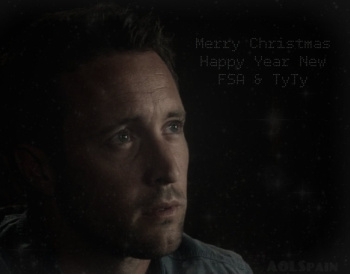 Merry Christmas And Happy 2013 Dear Alex O'Loughlin  Acjebnlv