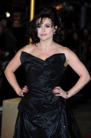 Helena Boham Carter - Page 2 Acm0K72T