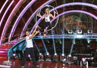 Kimberley Walsh > programa "Strictly Come Dancing" - Página 4 Acm5q45e