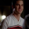 [Glee] Saison 4 - Episode 17 - Guilty Pleasures AcoNDQvU