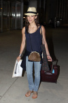 Fotos - Imágenes nuevas Kristin Kreuk Ado2Ick5