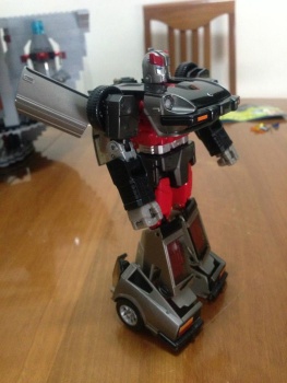 [Masterpiece Takara Tomy] MP-18 BLUESTREAK - Sortie Octobre 2013 Adq0vZZu