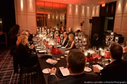 17 Julio - Nuevas/Antiguas Fotos de Robert Pattinson en Canadian Screen Awards Dinner!!! (8 Marzo 2014) Dl73MpLX