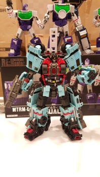 [Combiners Tiers] MAKETOYS MTCM-04 GUARDIA aka DEFENSOR - 2015-2016 ExWB0Vld