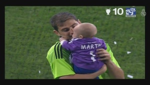 Martín en la celebración de la décima Champions (2014) Hasllb1i