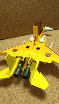 [Masterpiece Takara Tomy] MP-11S SUNSTORM - Sortie Aout 2012 NahYkdN9