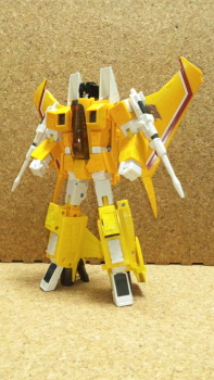 [Masterpiece Takara Tomy] MP-11S SUNSTORM - Sortie Aout 2012 QMbs4ZOY