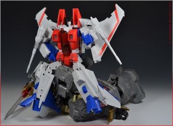 [Masterpiece Tiers] IGEAR PP03T TRAITOR aka STARSCREAM - Sortie Janvier 2012 TjJeYmyn