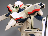 [Arcadia] Macross, Macross 7, Macross Plus, Macross Zero - Page 2 WPmPMAqE