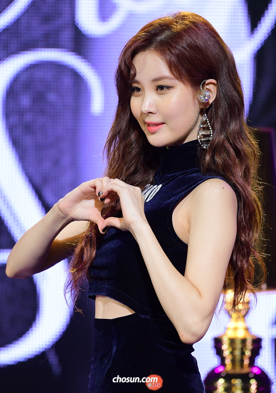 [PIC][16-01-2017]SeoHyun tham dự buổi ShowCase cho Mini Album "DON'T SAY NO" tại SM COEX vào hôm nay - Page 2 20170116180815790mvhq