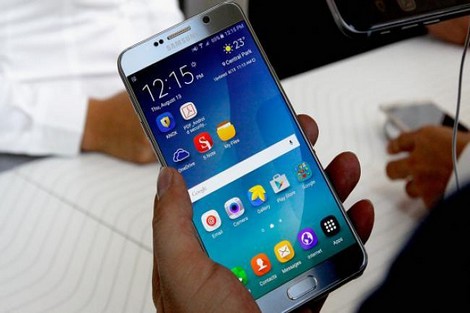  سامسونغ: مشاكل "نوت 7" سببها البطاريات Samsung_Galaxy_Note_7_368184595