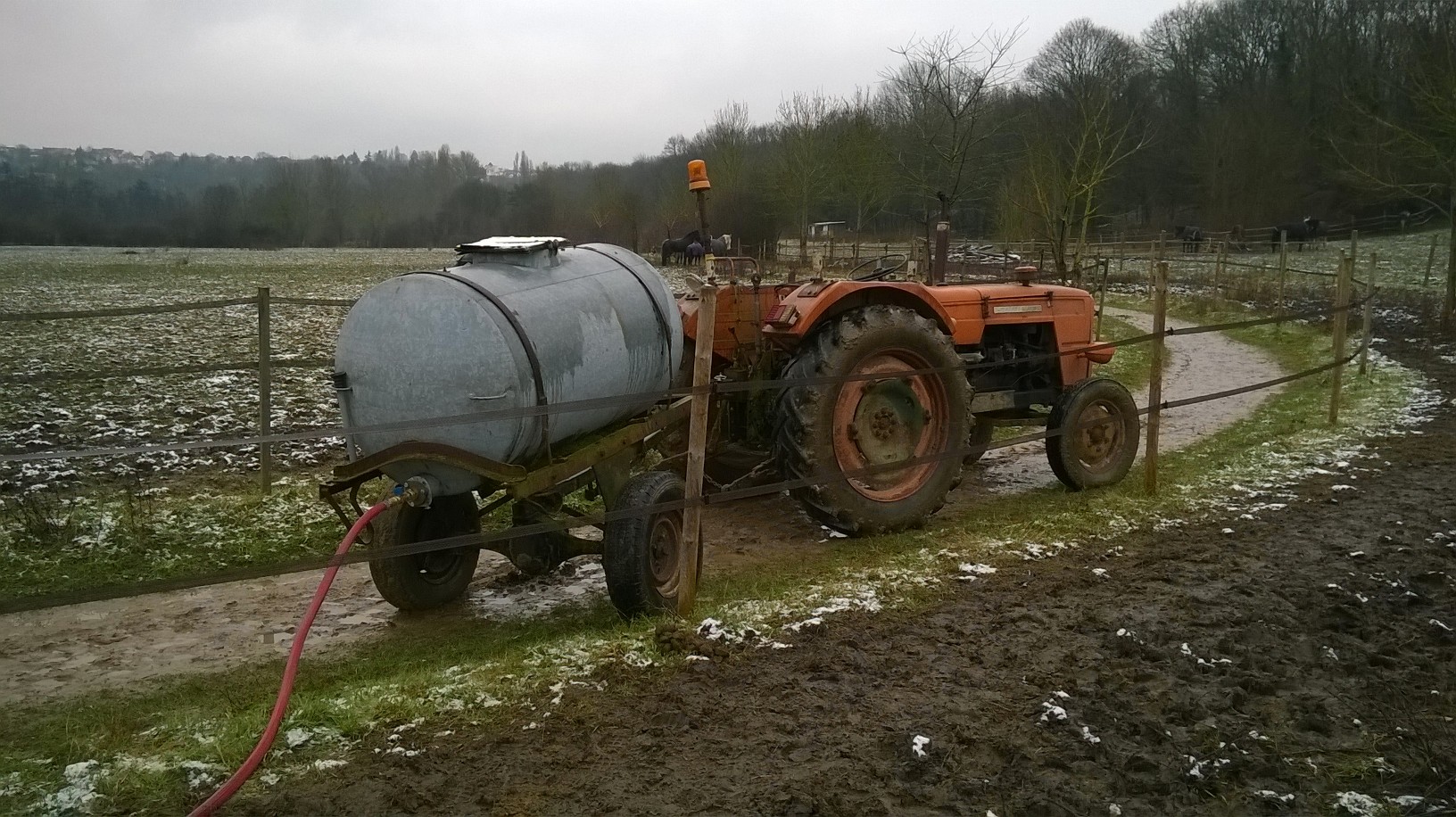 MOTOPOMPE pour tonne à eau - Le montage ? DIVERS_1