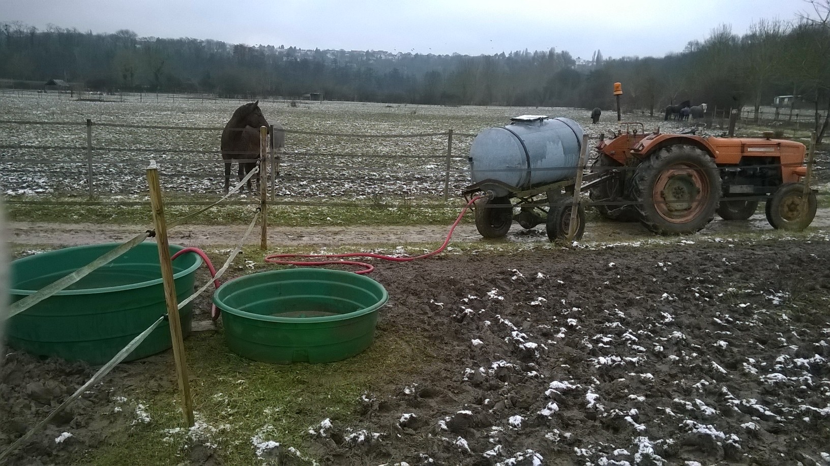 MOTOPOMPE pour tonne à eau - Le montage ? DIVERS_2