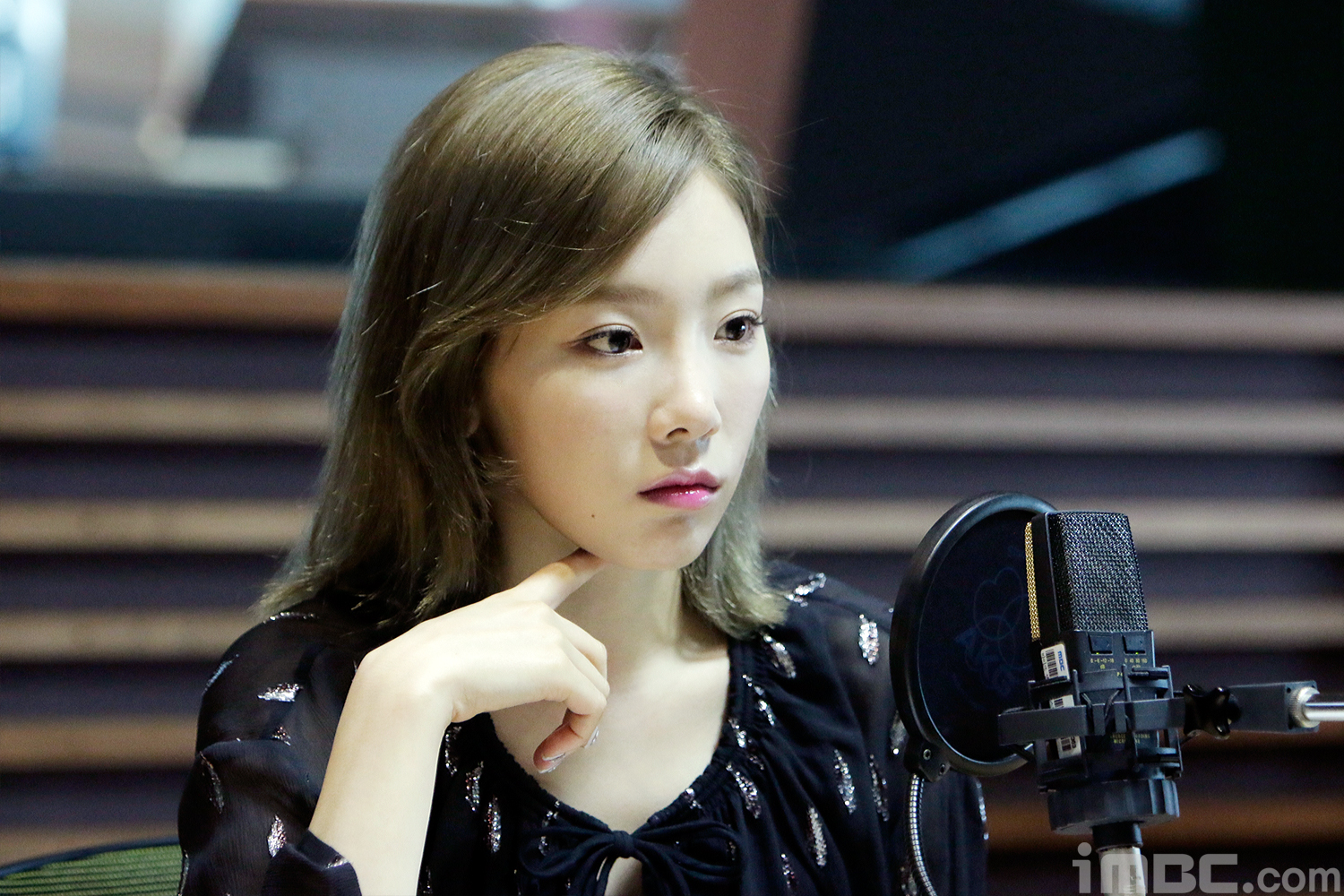 [PIC][30-06-2016]TaeYeon tham gia chương trình "Hope Song at Noon Radio" vào trưa nay Ca9ca7f4-c440-4c4b-a9fd-fe334e7a277f