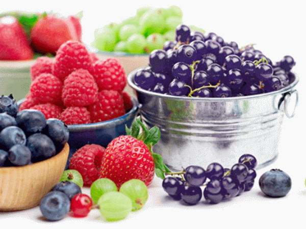 ஒவ்வொரு பெண்ணும் கட்டாயம் சாப்பிட வேண்டிய உணவுகள்  02-1430572250-5-berries