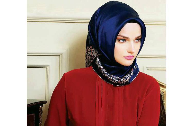 Shamia e Hixhabit, Stili me i bukur  Blue-makeup-for-hijab