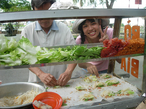 Quí cô, bò bía vỉa hè !  Qui-co-bo-bia-via-he--2