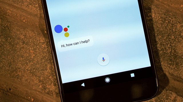 Κάντε share links με τη φωνή σας! Google-assistant-in-google-pixel-xl-640x359