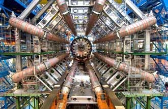 "Big Bang" : le LHC a commencé à fonctionner 560894