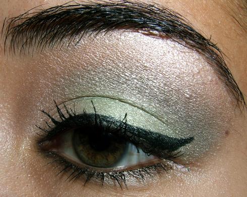 Galleria immagini make up Makeup-032209-side2