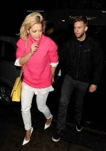 Rita Ora konfirmon lidhjen me DJ Calvin Harris Ro-210x300