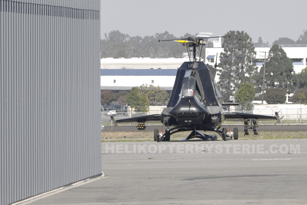 الطائرة من دون طيار الامريكية العمودية Sikorsky Dragon Warrior. Front-view