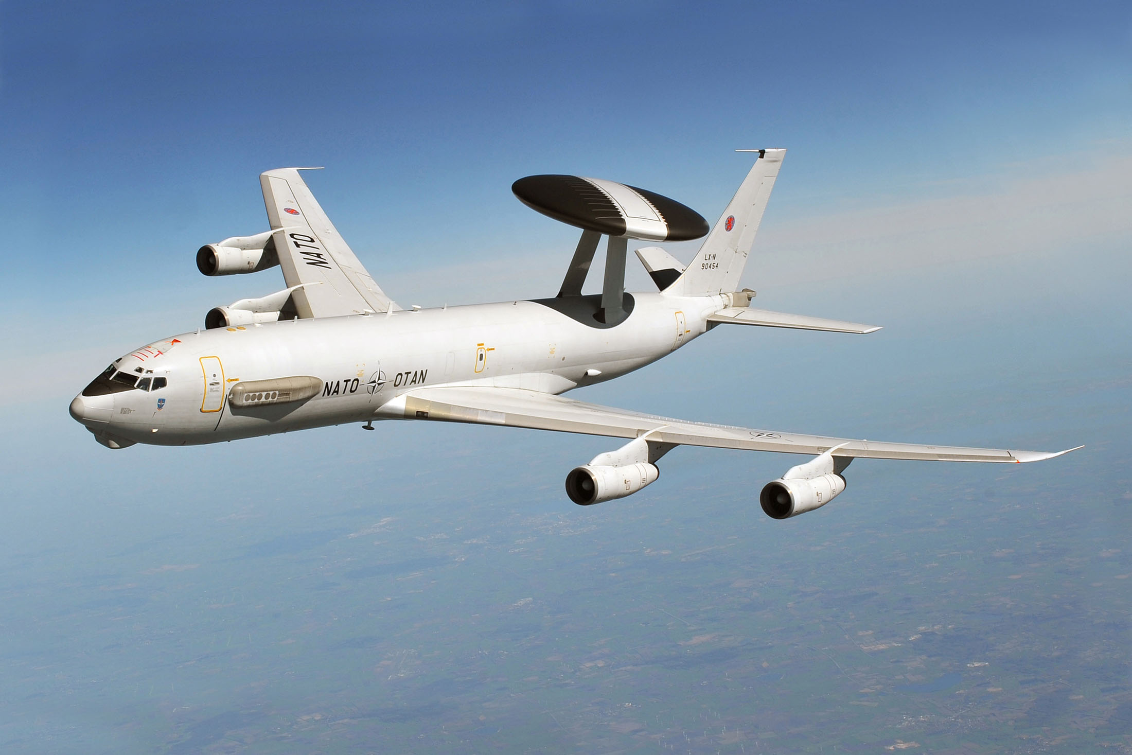 طائرة اواكس E – 3 Sentry AWACS NATO-E-3-AWACS