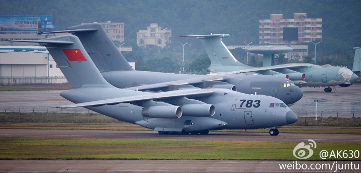 Armée Chinoise  - Page 11 Comparison-Y-20-C-17-706x338