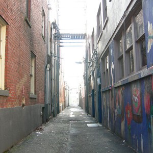 10 DISTURBING TALES FROM THE SIDE STREETS AND DARK ALLEYS OF AMERICA! Dark-Alley-Photo-by-Joe-Mabel-300x300