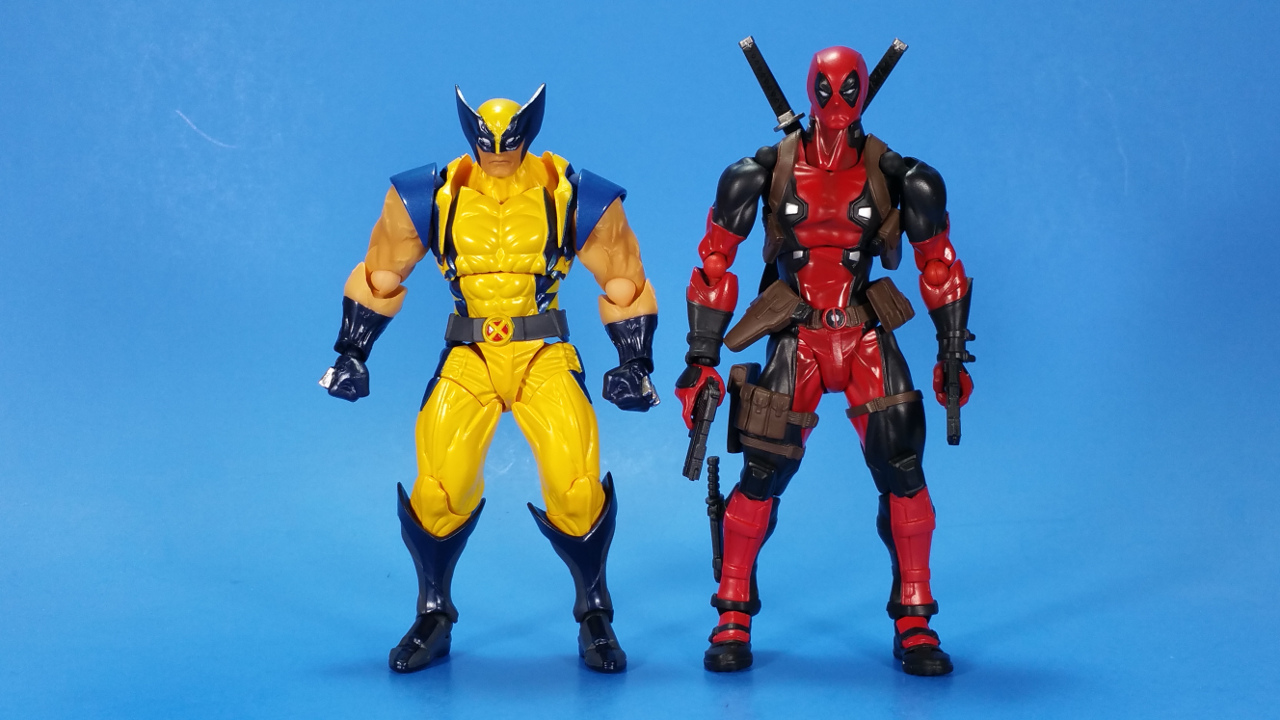 WOLVERINE REVOLTINHA (REVOLTECH) Kaiyodo-Figure-Complex-Amazing-Yamaguchi-Revoltech-Marvel-Wolverine-Comparison-01