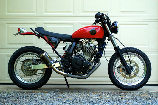 da molto, molto lontano Dr650-street-tracker-2