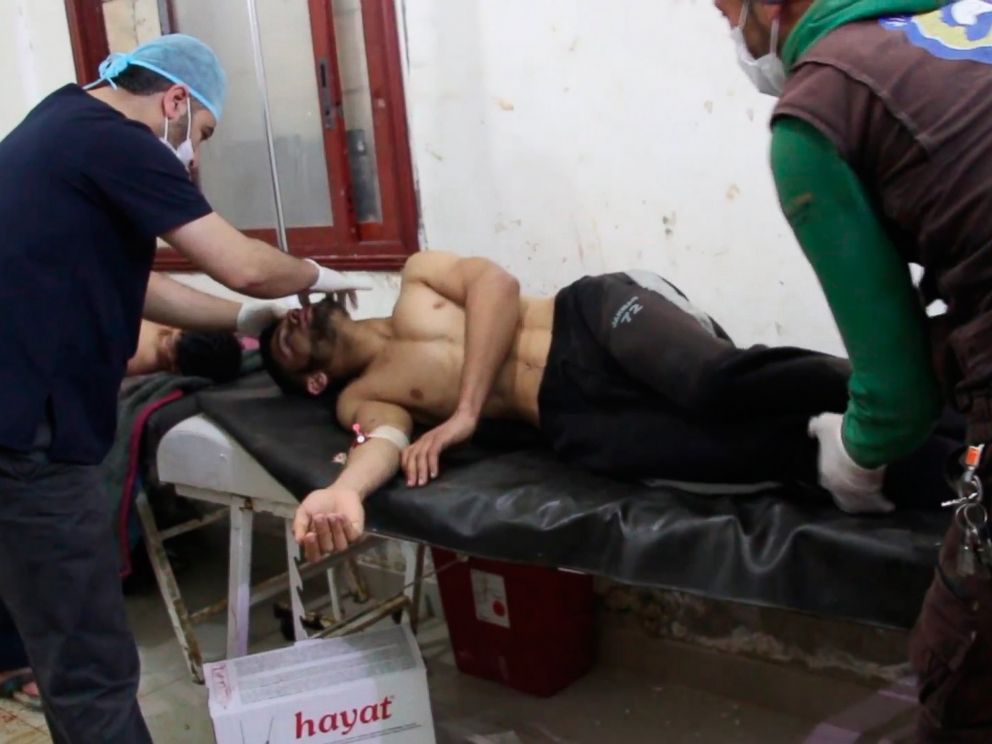 Syrian Bomb Fest EPA-syria-chemical-attack-02-as-170405_4x3_992