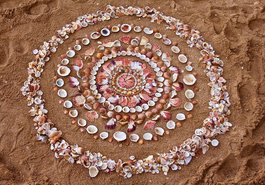 Artist Spends Hours Creating Natural Mandalas, And He’s Hoping You Will Find Them James-Brunt-Nature-Mandalas-5