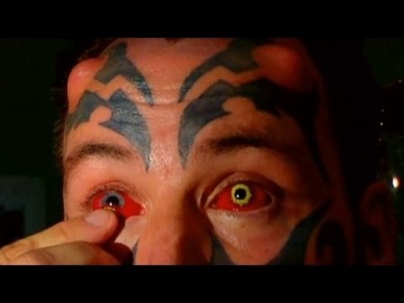 People Are Undergoing Extreme Body Modifications In Order To Look More Like The Devil? Diablo-Delenfer-450x337