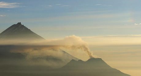 Rusia, volcán Bezymianny Unnamed-Volcano-Kamchatka-460x250