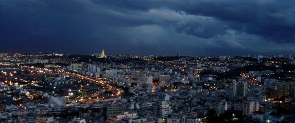 SEGUIMIENTO METEOROLOGICO... - Página 30 Before-storm-Algiers-Province-Algeria-400x600-600x250