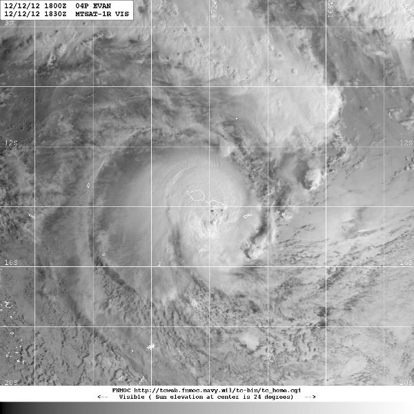 Ciclón Tropical Evan  se formó en el Pacífico Sur EWAN-visible