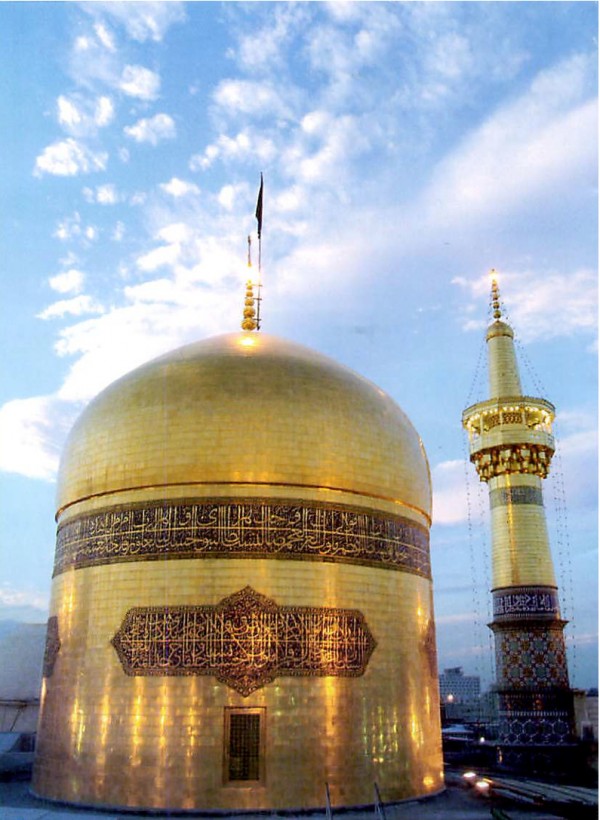 مساجد في العالم Imam-Reza-Shrine-600x820