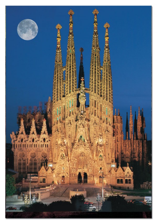 اجمل 15 مبني في العالم..15 Most Beautiful Buildings of the World Sagrada-Fam%C3%ADlia-Barcelona-600x856