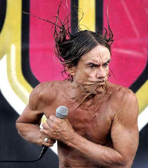 Iggy Pop, el famoso más feo Iggy1