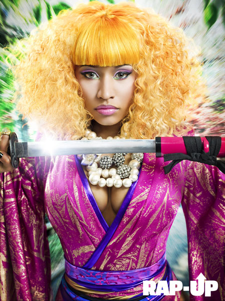 Promoción >> Era "ARTPOP" - Página 25 Nicki-Minaj-Curly-Blonde-Wig