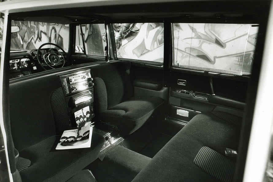 [Historique] La Mercedes 600 (W100 1963-1981) - Page 2 W100-john_lennon-18