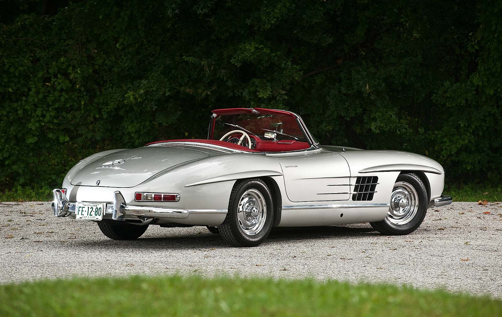 [Photos] Galerie : La Mercedes 300 SL (W198) 1954-1962 - Page 2 1957-mercedes-benz-300-sl-roadster.04