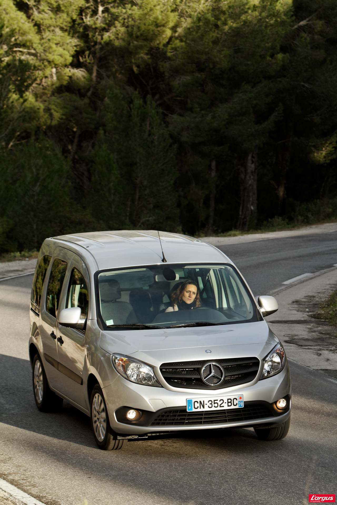 Mercedes-Benz Citan Combi 109 CDI (W415) W415_combi-13